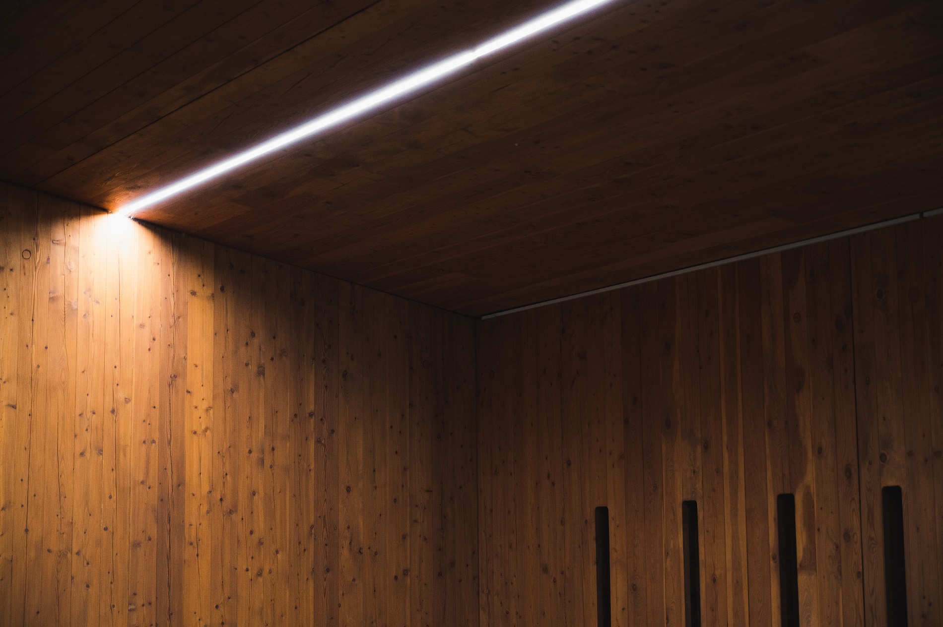 ای ای دی مخفی