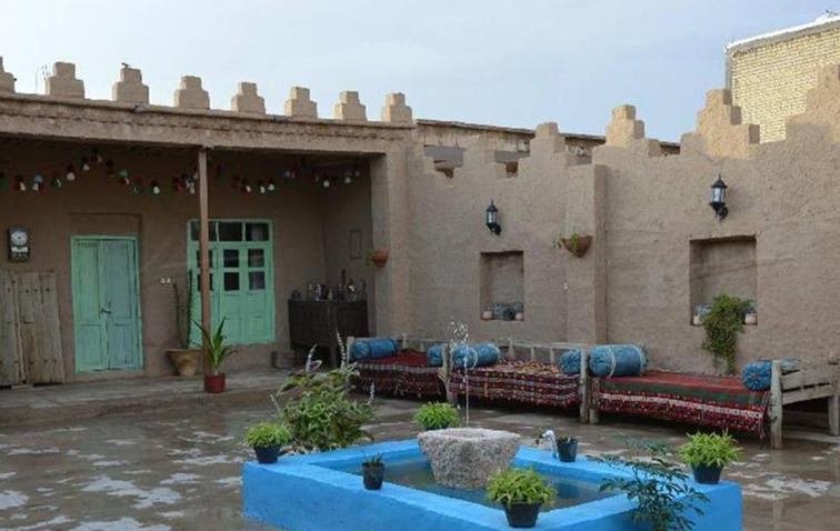 بازسازی اقامتگاه بومگردی