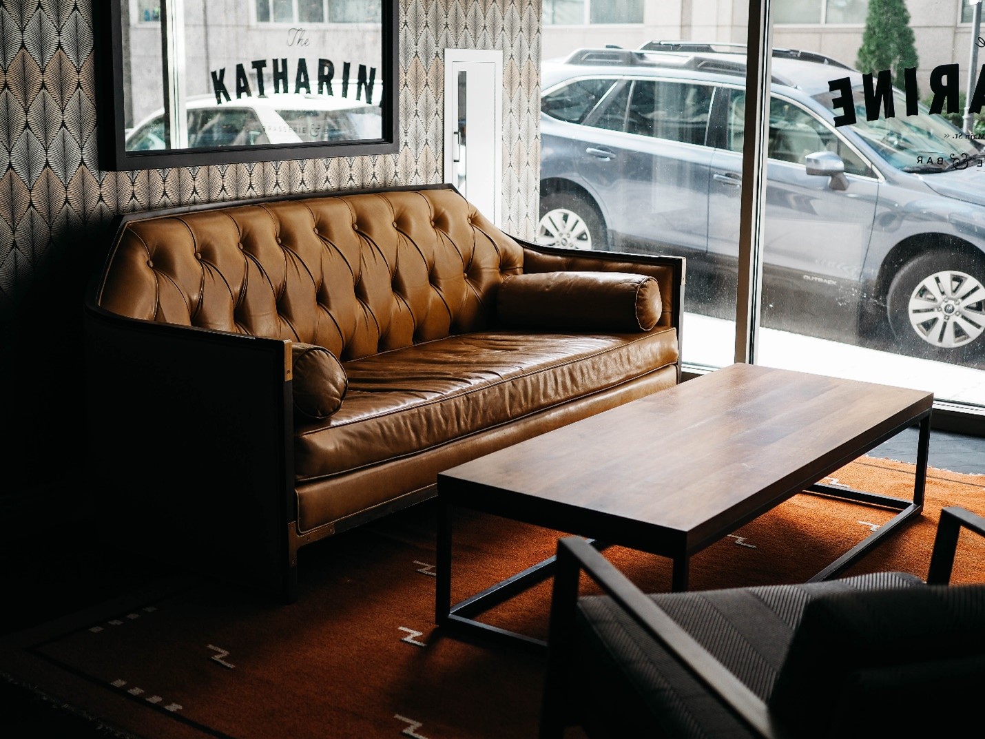 مبلمان کافه