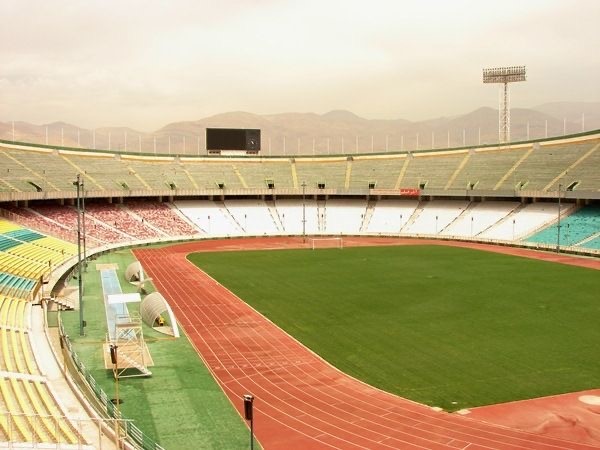 معرفی استادیوم آزادی